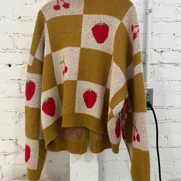 Lisa Says Gah Discontinued Knit Sweater - Picture 4 of 5